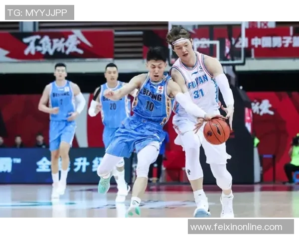 重庆篮球队在世界杯积分榜中以66分稳居第一名展现强劲实力